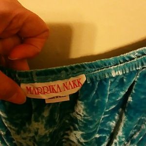 Turquiose fitted velvet top